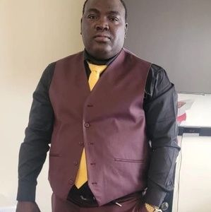 Meet your Posher, Issouf